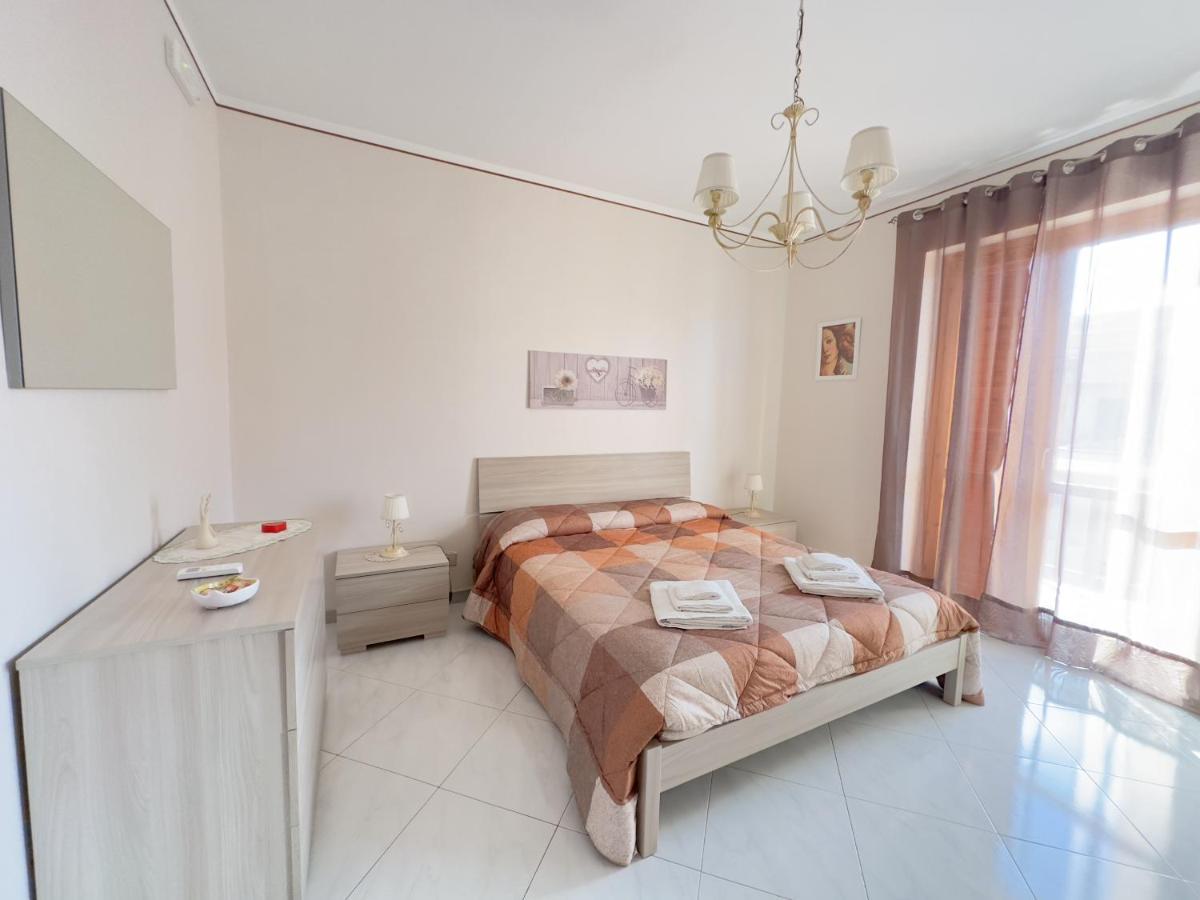 La Pigna Delle Aci Apartment Acireale Eksteriør billede